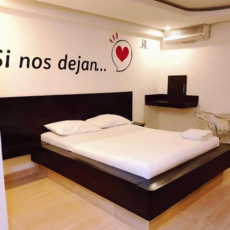Hotel Motel Love Ібаге Екстер'єр фото